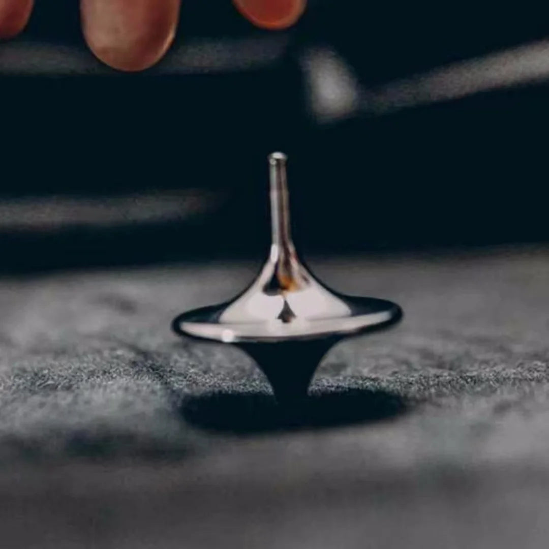 High - End EDC Stress Reliever: Portable Precision Metal Turntable Top, Zinc Alloy, Vintage Totem, Perfect Balance for Your Desk